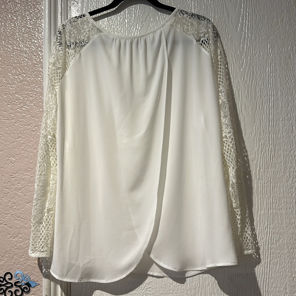 Cache - Picture 4 of 5